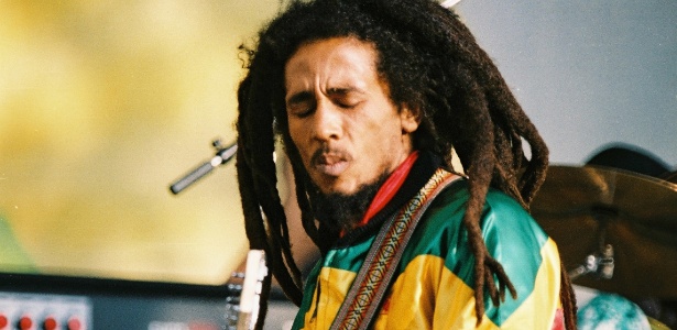 Bob Marley durante apresentação no Crystal Palace Bowl de Londres, na Inglaterra (07/06/1980) - Getty Images