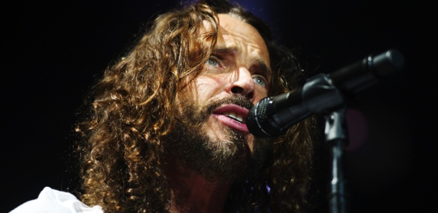 Chris Cornell, vocalista do Soundgarden, durante show da banda em Toronto (2/7/2011)