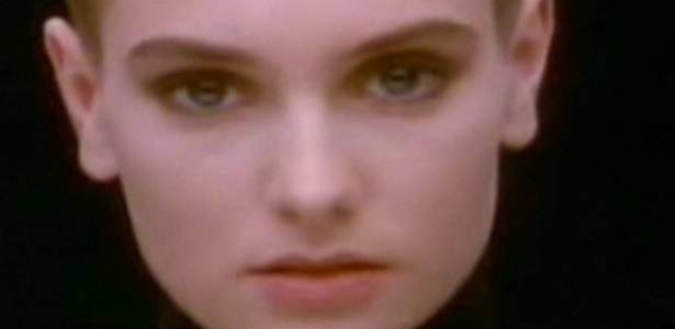 Cantora Sinead O'Connor no clipe "Nothing Compares 2 U" (1990) - Reprodução - Reprodução