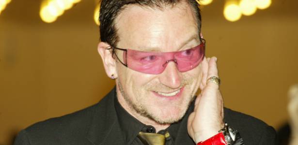 Bono em Abuja, capital da Nigéria (21/5/2006) - REUTERS/Afolabi Sotunde