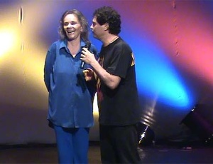 Vinte Anos Depois Angela Ro Ro Conta Por Que Se Recusou A Gravar Malandragem 13 09 2011 Uol Entretenimento