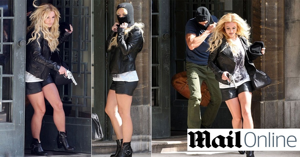 Britney Spears grava clipe de "Criminal" com namorado Jason Trawick; eles interpretam bandidos (19/9/2011)