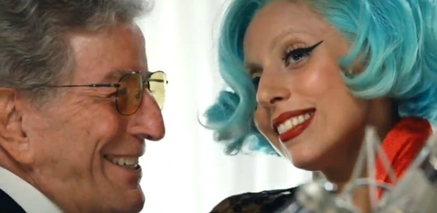 Tony Bennet e Lady Gaga em cena do clipe "The Lady Is A Tramp"; ambos concorrem ao Grammy como melhor álbum de pop vocal tradicional - Reprodução