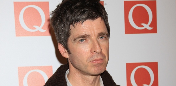 Noel Gallagher ganha prêmio no Q Awards 2011 em Londres (24/10/11)