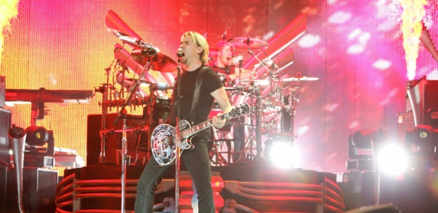 Chad Kroeger, vocalista do Nickelback, em show da banda em Sidney, na Austrália (13/11/09) - Getty Images