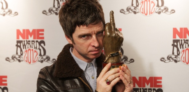 Noel Gallagher recebe prêmio de "Godlike Genius" (Gênio Divino) da revista NME (29/2/12) - Getty Images